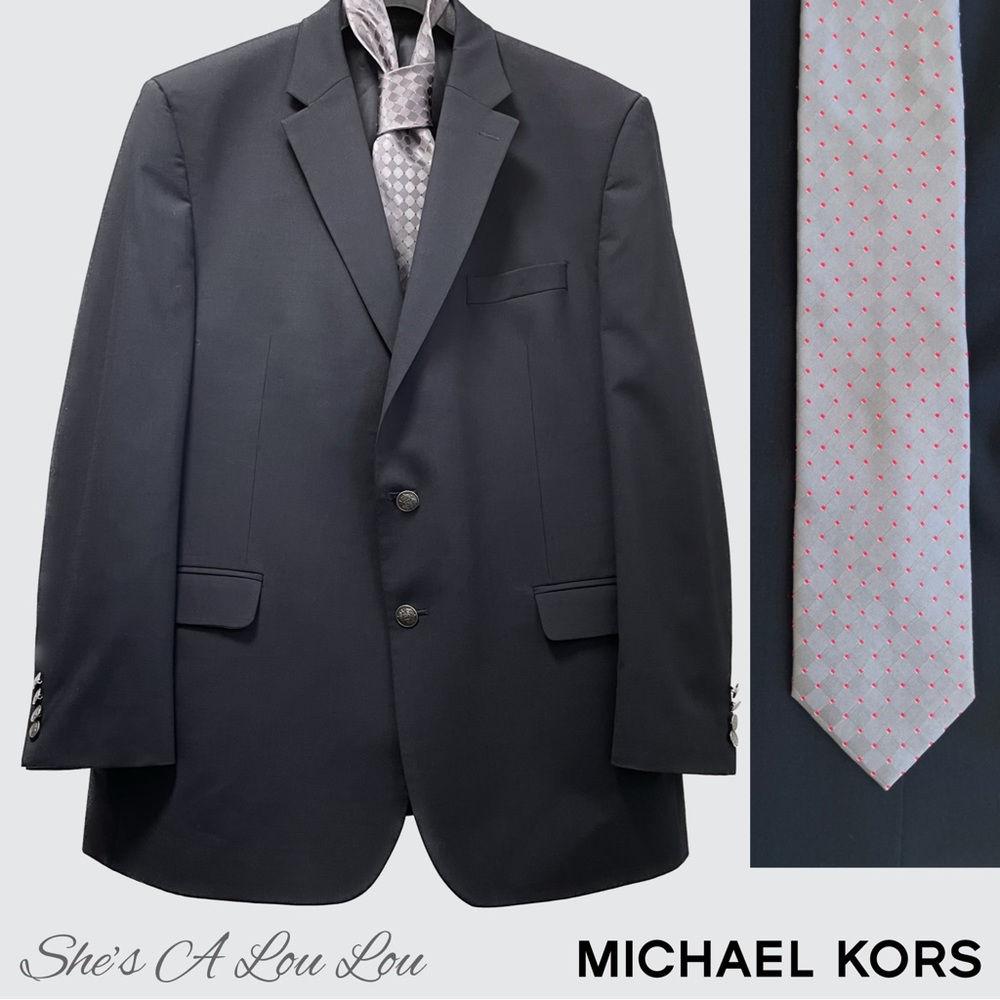 Michael Kors • Navy Wool Blend, Classic Fit Sport Coat Blazer w/Silk Tie | 46R